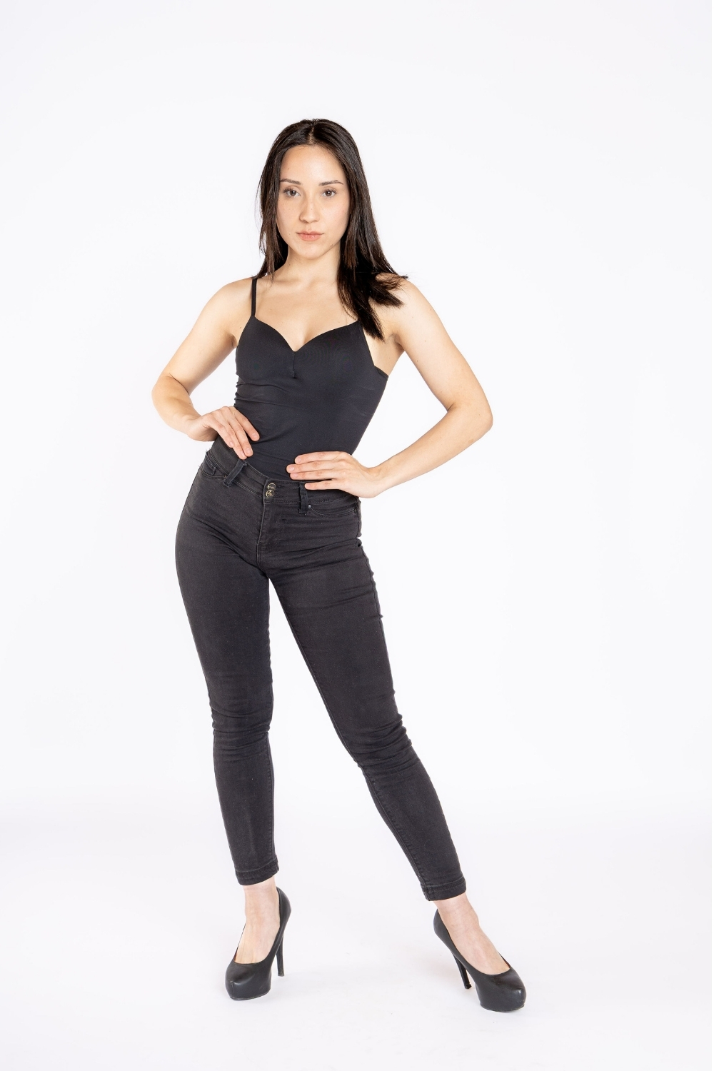 Carol Sepúlveda -Emica - Polaroids (31)